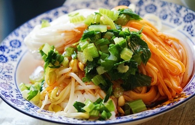 &ldquo;食溯長安&rdquo;西安首屆涼皮美食節(jié)開幕,看涼皮江湖,誰與爭鋒